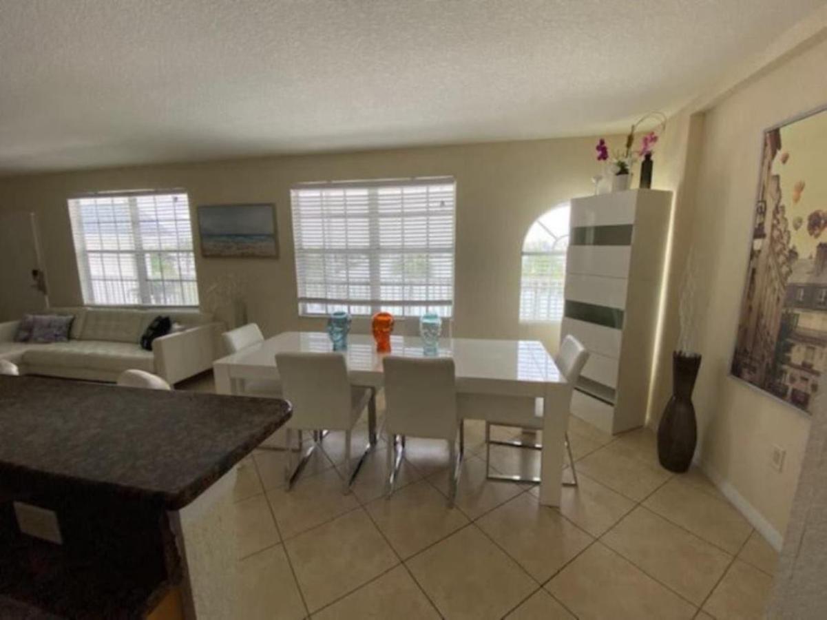 Oceanview Large Dream Condo With 2Bd/2B In Clearwater Beach Bagian luar foto