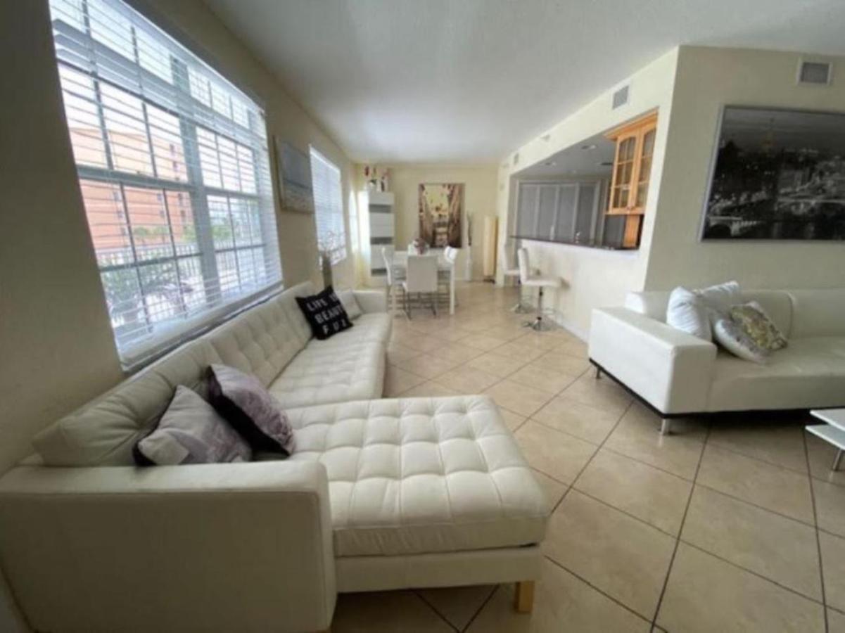 Oceanview Large Dream Condo With 2Bd/2B In Clearwater Beach Bagian luar foto